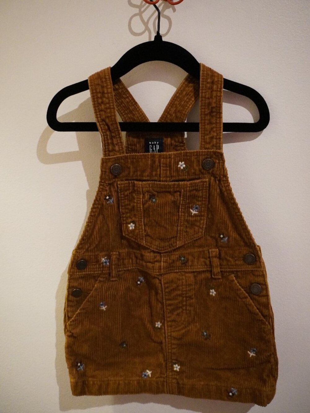 Baby GAP 2T Corduroy Overall Skirt with Embroidered Flowers Brown 100% Cotton - Picture 2 of 5